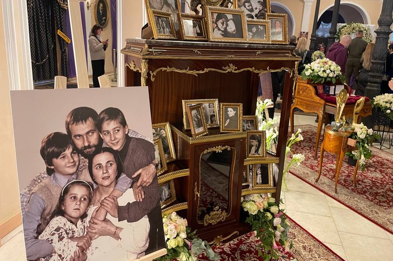 У Національній філармонії України попрощалися із Ніною Матвієнко