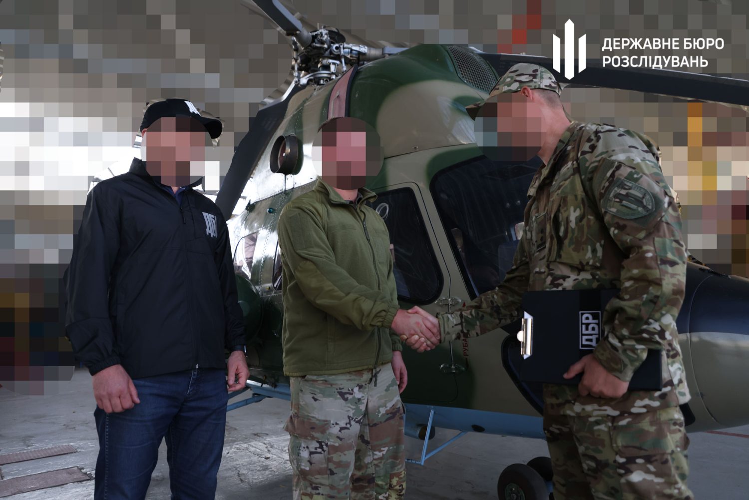 Українським воїнам передали гелікоптер, який ховало екскерівництво «Мотор Січі»
