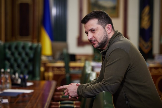 Зеленський: Якщо хтось спокусився на пропозиції окупантів — ви підписали собі вирок