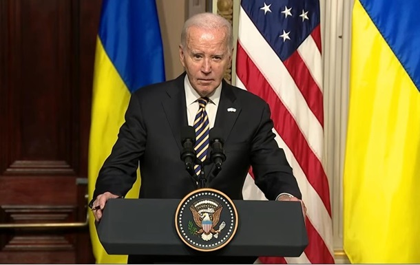 Президент США назвав допомогу Україні досягненням року