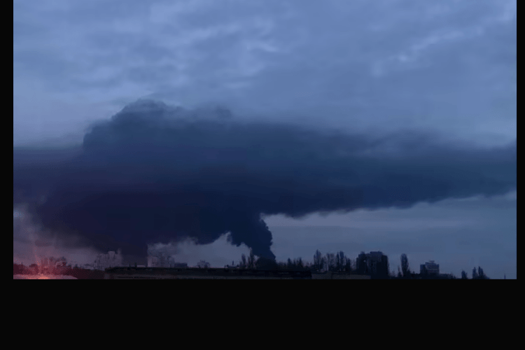 Вночі на Вінниччині готували евакуацію людей через пожежу після «шахеда»