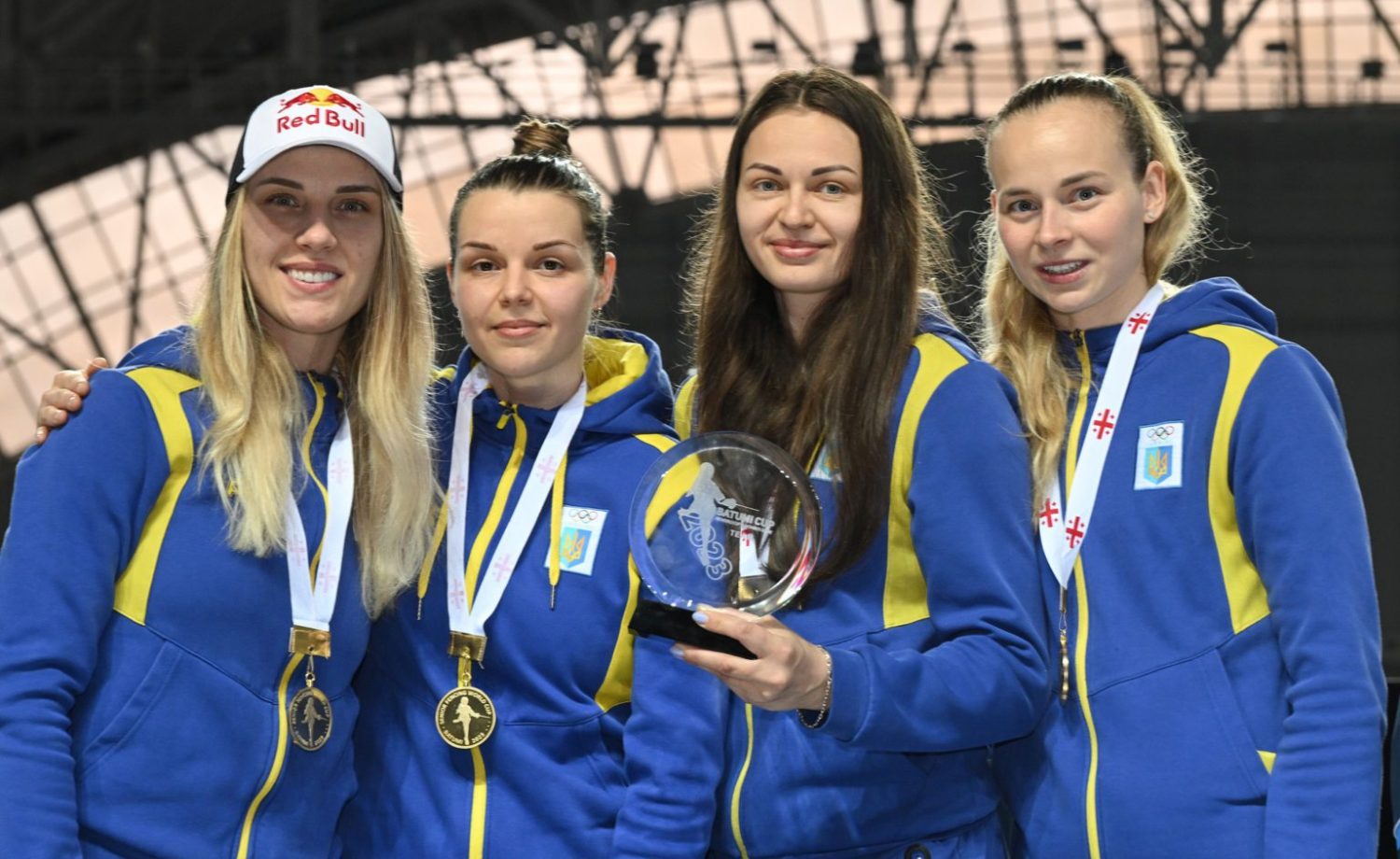 Жіноча збірна України з фехтування на шаблях виборола золото на Кубку світу