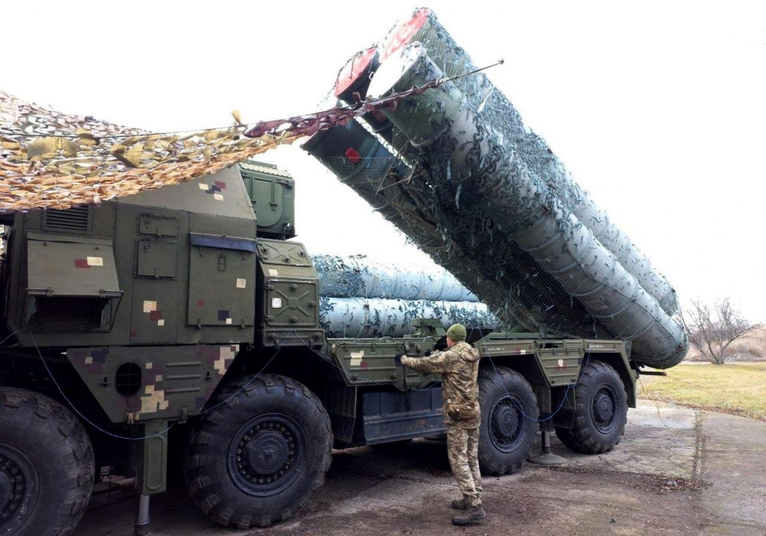 Під час ранкового обстрілу збили 30 російських ракет