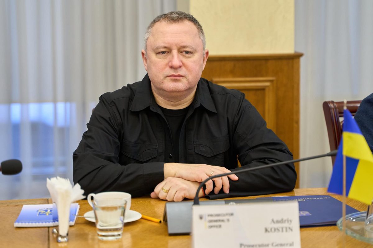 Президент звільнив Андрія Костіна з посади генпрокурора