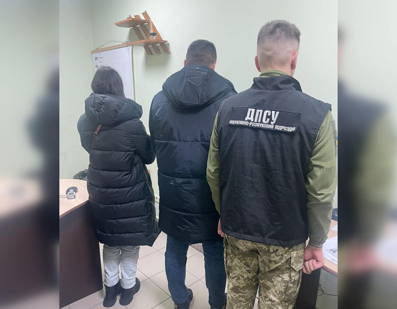 Одружився з троюрідною сестрою, аби виїхати з України: на кордоні затримали псевдоподружжя
