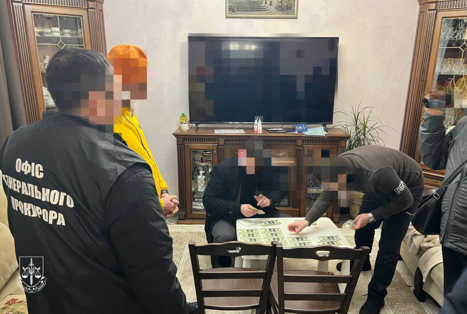 На Львівщині затримали депутата облради та заступника мера за шахрайство