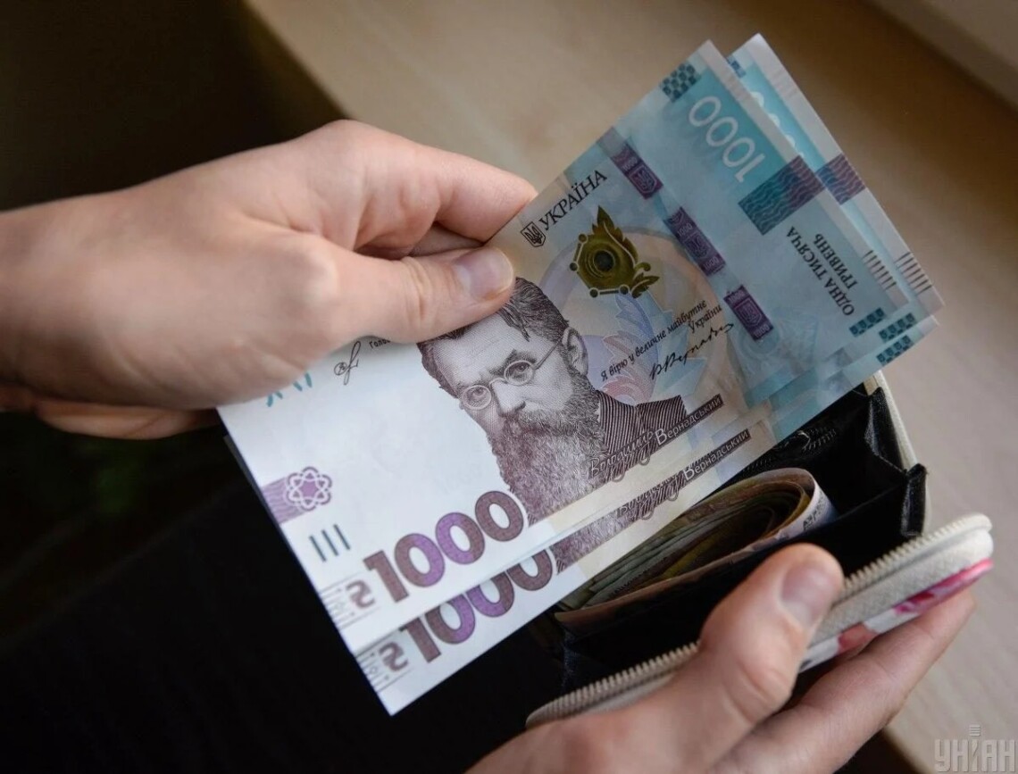 Стало відомо, скільки людей подали заяви на отримання тисячі гривень «Зимової підтримки»