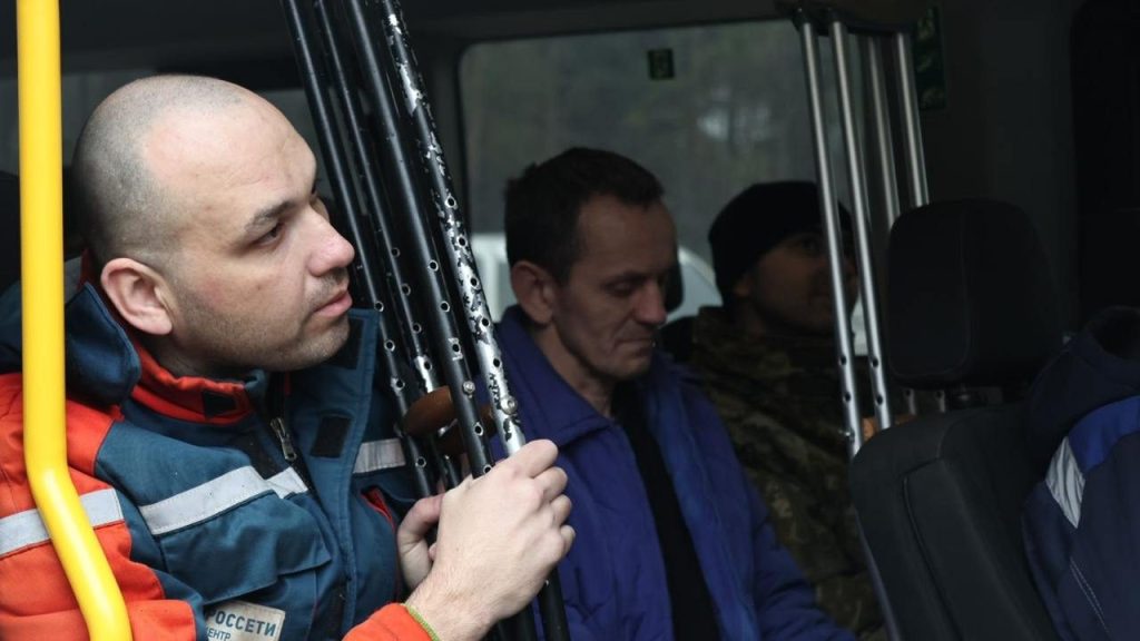 повернення з полону, українські військові повернулись з полону